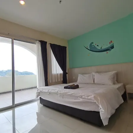 Marina Island Lumut Homehotel Exterior photo