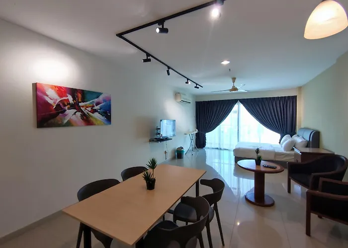 Marina Island Lumut Homehotel