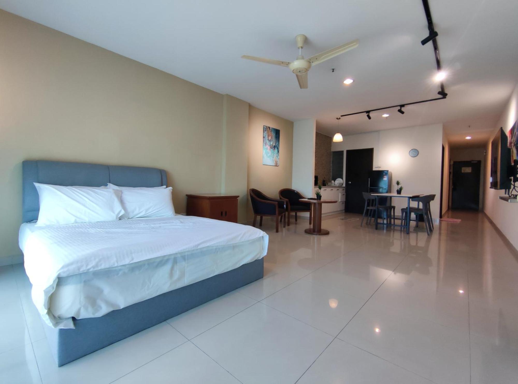 Marina Island Homehotel * Lumut